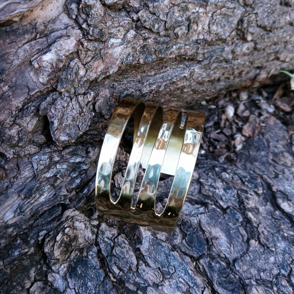 Rustic Cuff 💛⭐Bracelet 🌼 - Picture 4 of 8